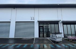 147m² Industrial Unit with Excellent Connectivity