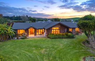 37 Springs Road, Poroti