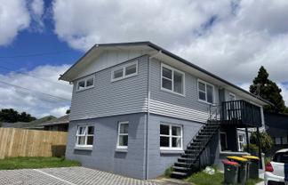1/98 Tirimoana Road, Te Atatu South