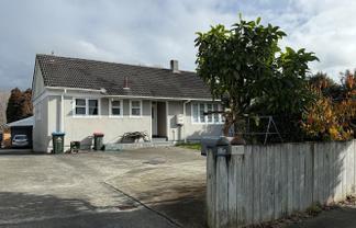 33 Gifford Avenue, Mount Albert