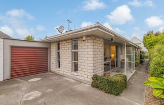 2/76 Ruskin St, Addington