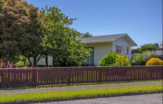 6 Baillie Crescent, Carterton