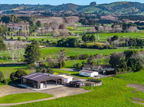 1 Tourist Road, Clevedon