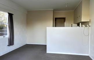 2/55 Hospital Road, Horahora