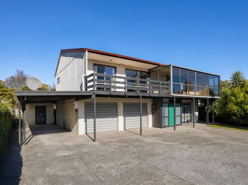 8 Devon Street, Glenholme