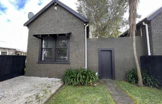 57 Joseph Street, West End