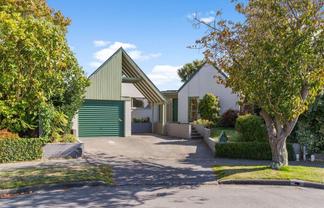 20 Hillcrest Place, Avonhead