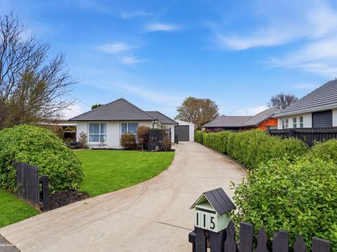 115 Sawyers Arms Road, Northcote