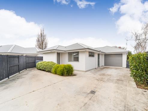 49B Escort Grove, Awapuni