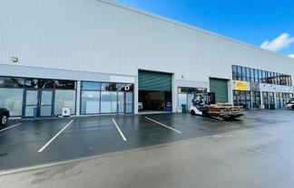 High Stud Mount Wellington Warehouse | 378 m2