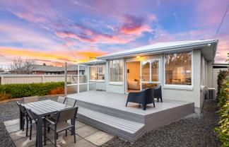 1/9 Rossiter Avenue, Redwood