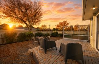 1/9 Rossiter Avenue, Redwood