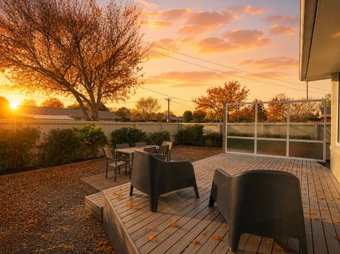 1/9 Rossiter Avenue, Redwood