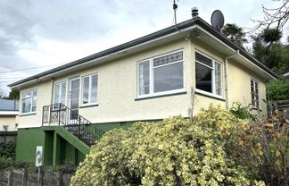 82 Russell Street, Stepneyville