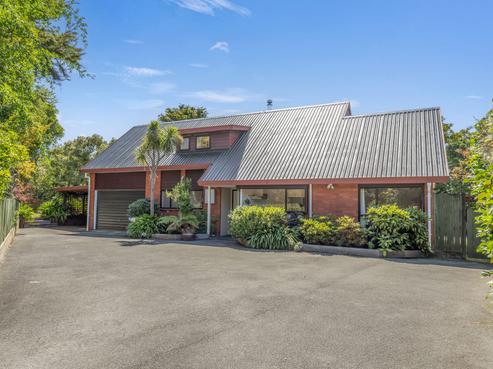 6 Milne Place, Richmond