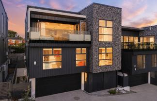 2/46 Northboro Road, Hauraki