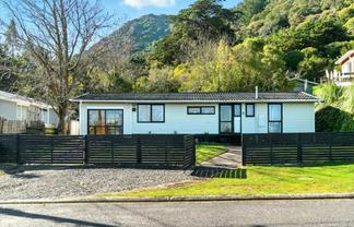 12 Kotuku Street, Te Aroha