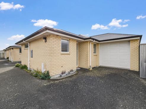 2/14 Nicholls Road, Halswell