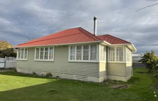 4 Thames Street, Roslyn