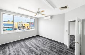 Office space in Prime Mount location