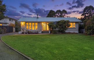 92 Acacia Drive, Levels