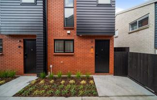 13/11-13 Brough Road, Manurewa