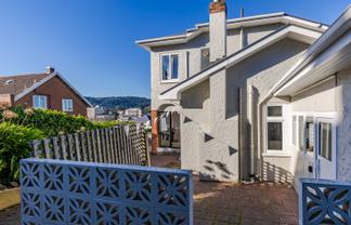 7 Queen Street, North Dunedin