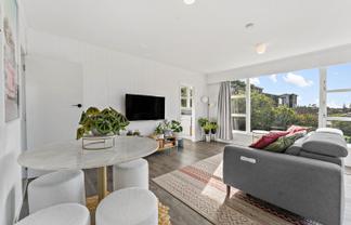 1/17 Felton Mathew Avenue, Saint Johns
