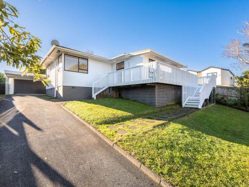 6 Rainbow Place, Wattle Downs
