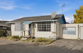 14B Devon Road, Springvale