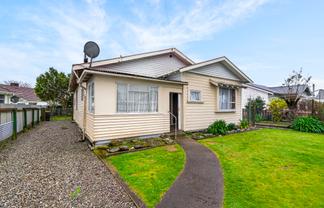 16 Hessey Street, Masterton