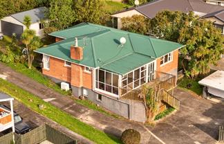 450 Don Buck Road, Massey