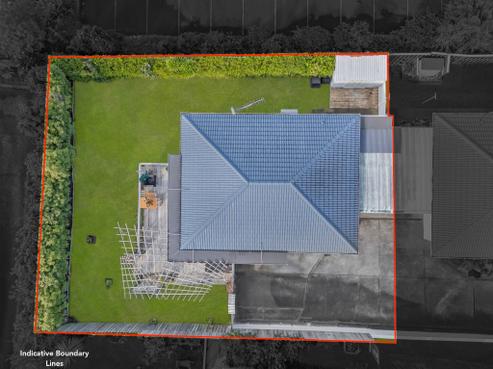2/4 Noumea Place, Mairangi Bay