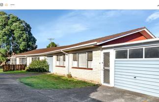 2/127 Kamo Road, Kensington