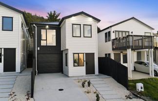 1 Puhakehake Place, Flat Bush