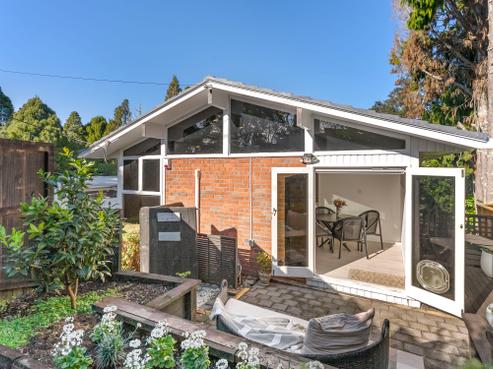 200 Godley Road, Titirangi