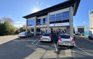 Leslie Hills Office/Ticks All Boxes