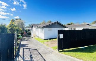 22 Parrs Cross Road , Henderson