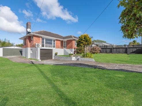 12 Clayton Road, Manurewa