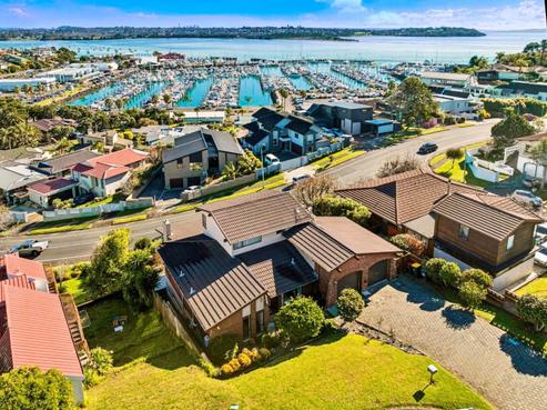 3 Icarus Place, Half Moon Bay