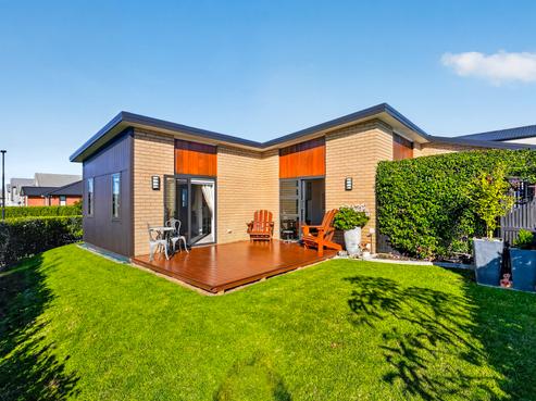 1 Garth Ross Lane, Karaka