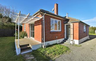12 Adams Street, Hampstead