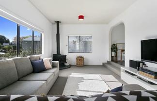33 Tawa Street, Hilltop