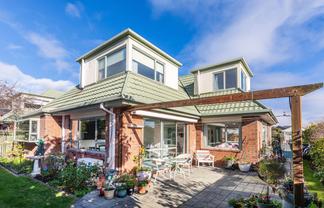 1/14 Aston Drive, Waimairi Beach