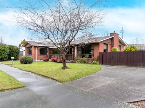 7 Woodbury Street, Avonhead