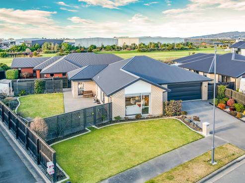 42 Contrail Street, Wigram