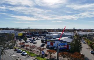 High-profile retail opportunity on Cranford Street