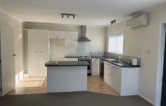 15 Glenties Lane, Ellerslie