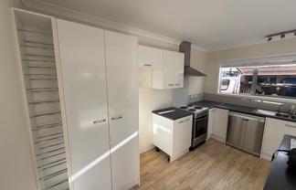 15 Glenties Lane, Ellerslie