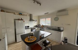 15 Glenties Lane, Ellerslie